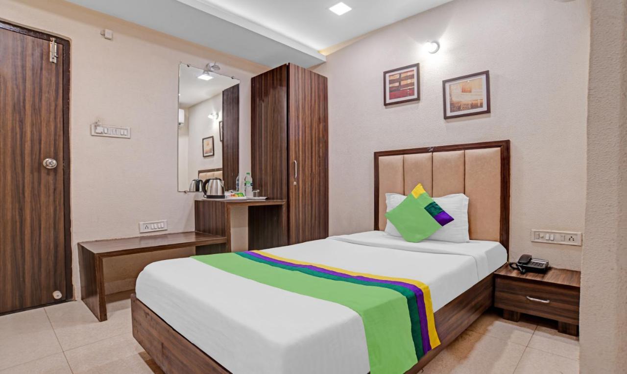 Treebo Trend Royal Galaxy Park Hotel Индор Екстериор снимка