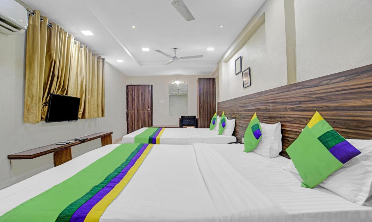 Treebo Trend Royal Galaxy Park Hotel Индор Екстериор снимка