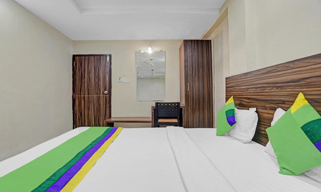 Treebo Trend Royal Galaxy Park Hotel Индор Екстериор снимка